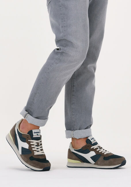 Taupe DIADORA Lage sneakers CAMARO - large