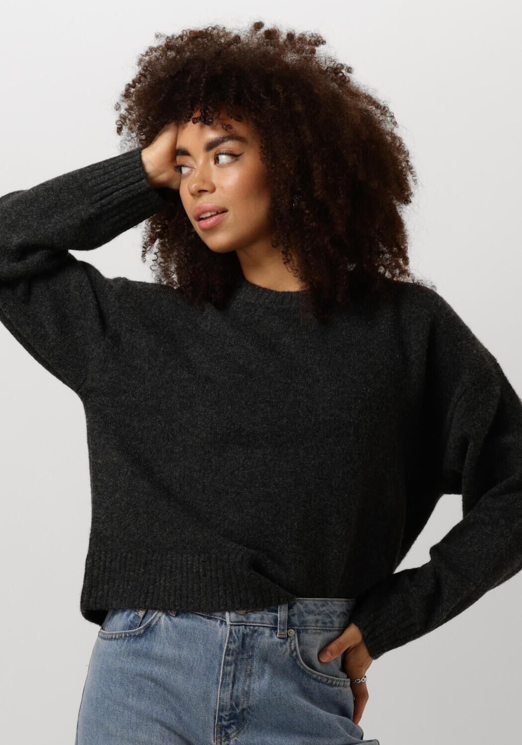 NEO NOIR Dames Truien & Vesten Detri Solid Knit Blouse Antraciet