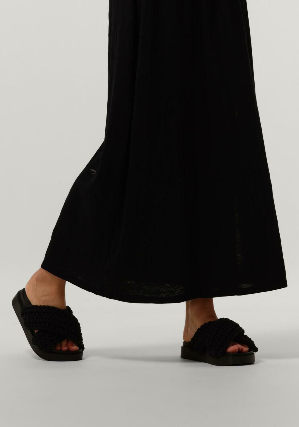 Zwarte INUIKII Slippers WOVEN - large