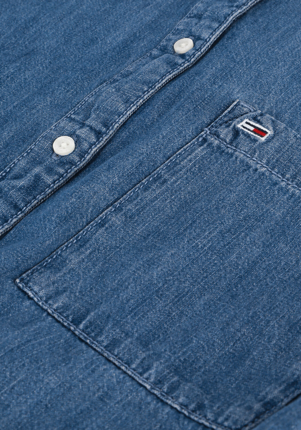 Blauwe TOMMY JEANS Blouses TJW FRONT TIE CHAMBRAY SHIRT - large