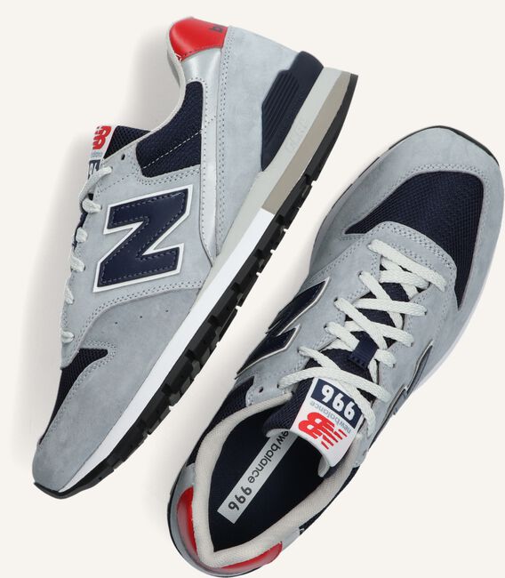 Grijze NEW BALANCE Lage sneakers CM996 Grijze NEW BALANCE Lage sneakers CM996 - large
