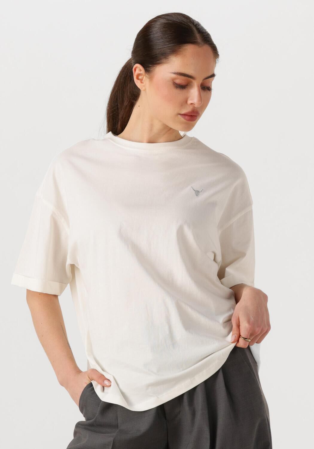 ALIX THE LABEL Dames Tops & T-shirts Ladies Knitted Adventure T-shirt Wit