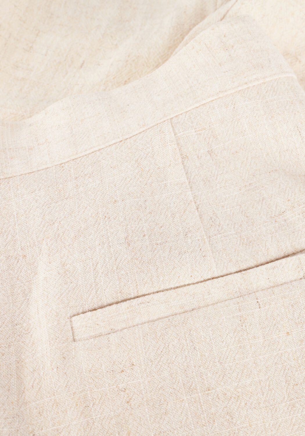 Beige EDITED Korte broek AMY SHORTS - large