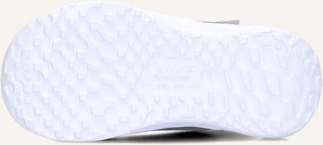 Grijze NIKE Lage sneakers REVOLUTION 6 (TDV) Grijze NIKE Lage sneakers REVOLUTION 6 (TDV) - large