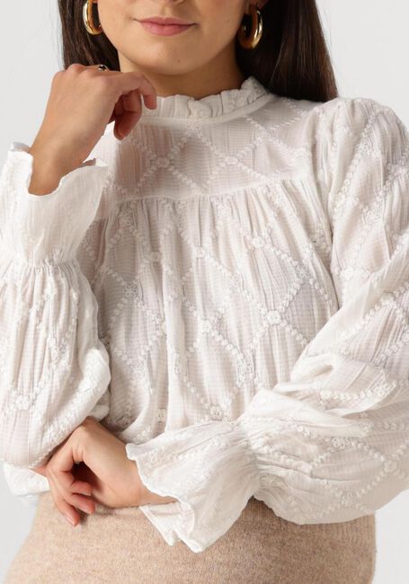 Witte NEO NOIR Blouses MAMARA SQUARE EMB BLOUSE - large