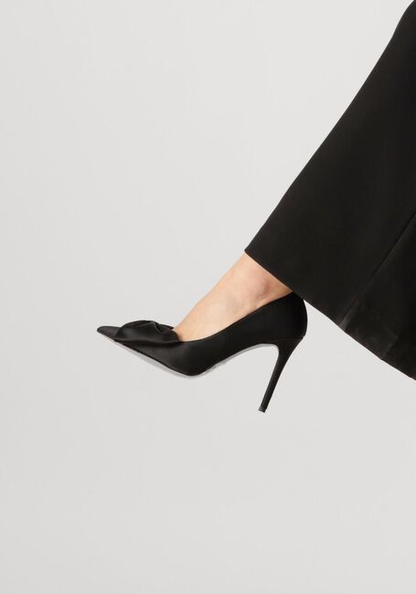 Zwarte OMODA ATELIER Pumps X IRIS - DAE - large