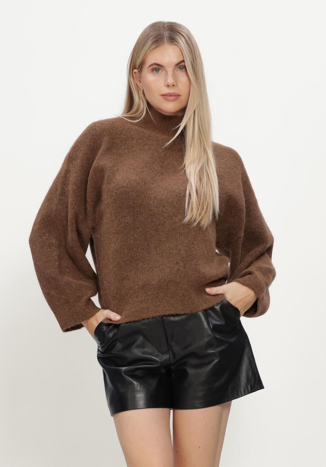 Bruine KNIT-TED Trui CECHI PULLOVER - large