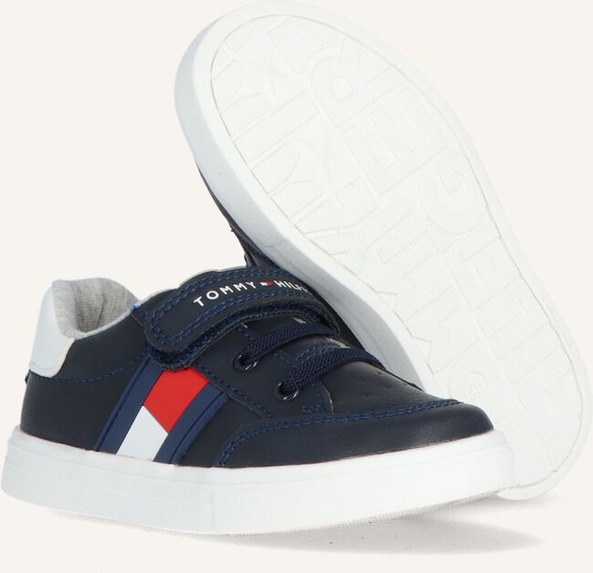 Blauwe TOMMY HILFIGER Lage sneakers 30702 Blauwe TOMMY HILFIGER Lage sneakers 30702 - large