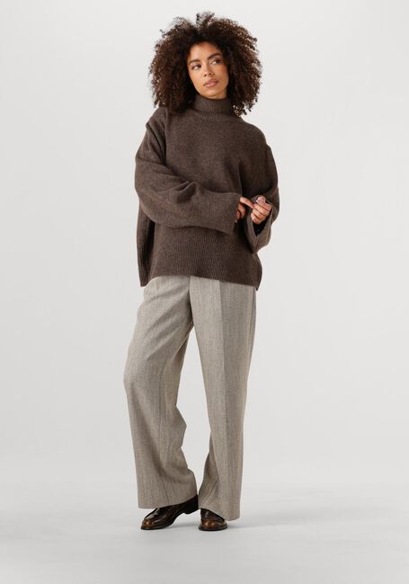 Bruine SECOND FEMALE Coltrui ALPHA KNIT T-NECK - large