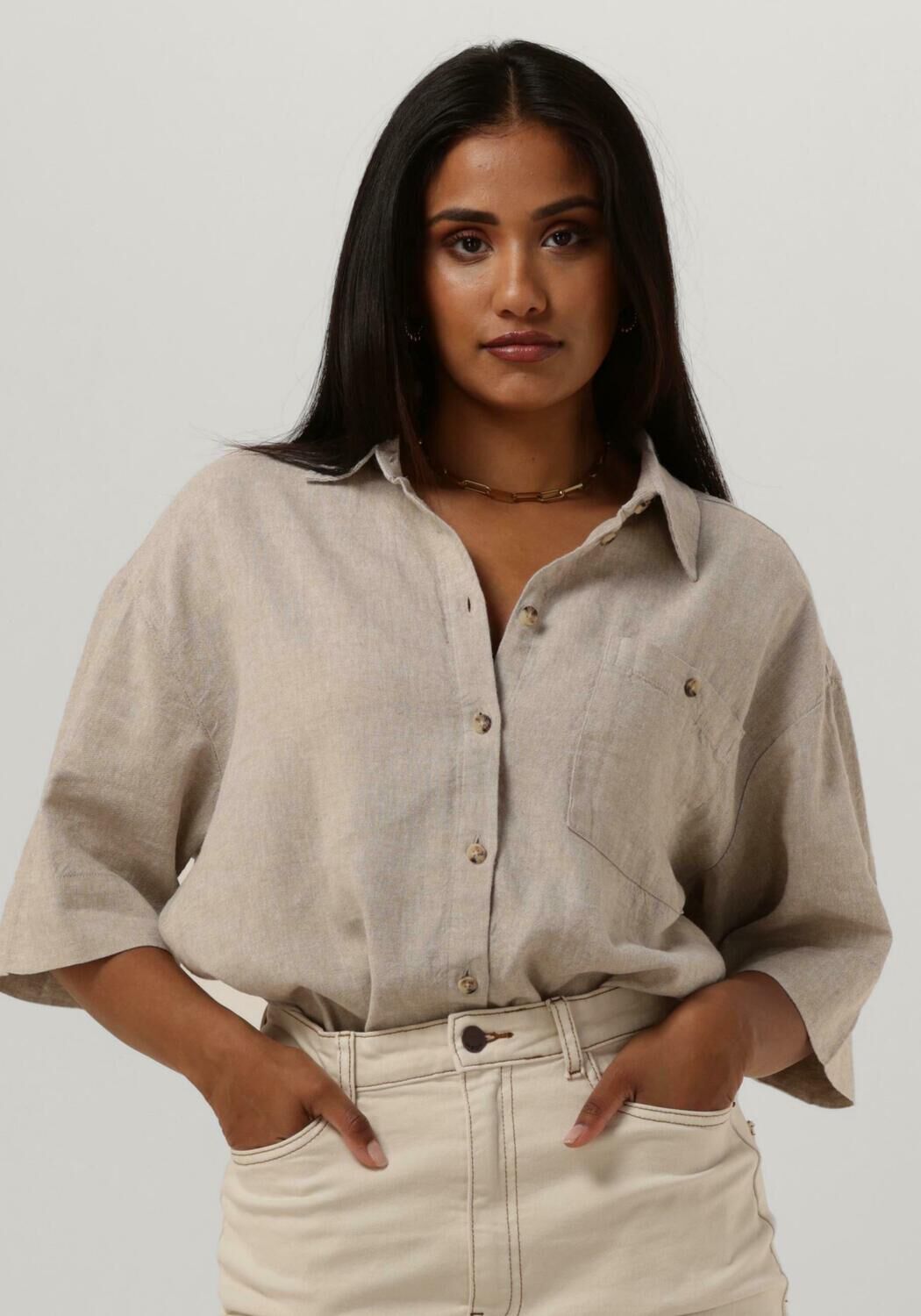 Zandkleurig deals shirt dames