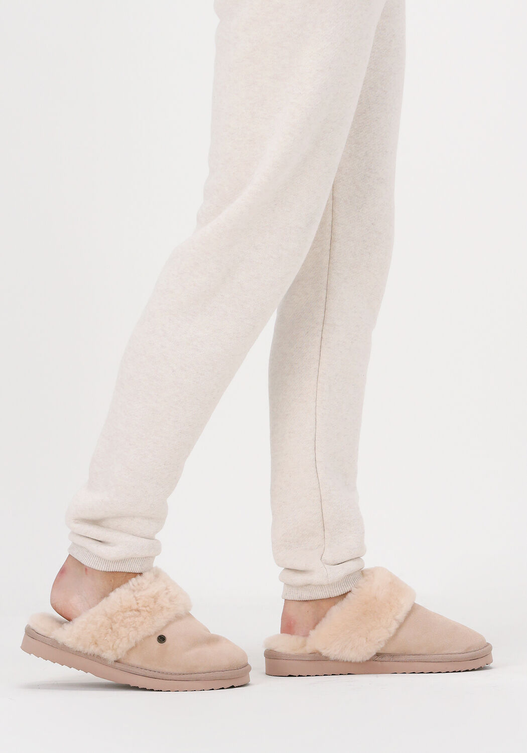 beige warmbat pantoffels flurry