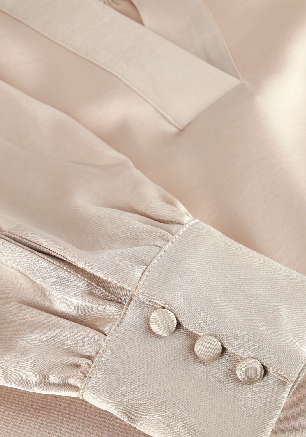 Creme NEO NOIR Blouses ROSSLYN HEAVY SATEEN BLOUSE - large