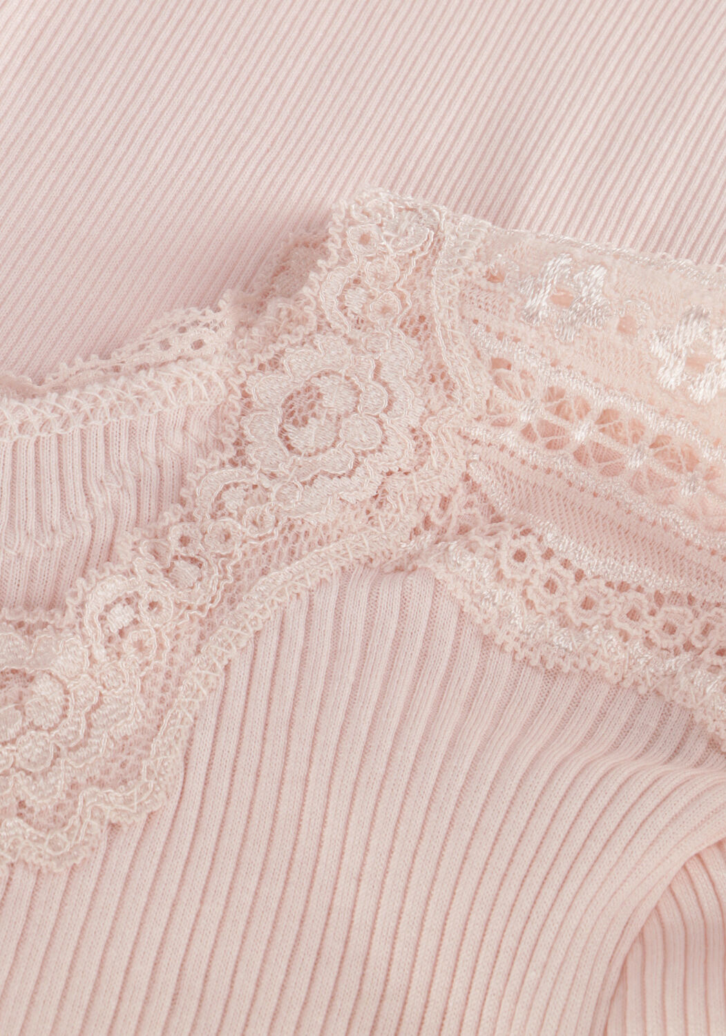 Lichtroze ROSEMUNDE T-shirt BENITA SILK T-SHIRT W/ LACE - large