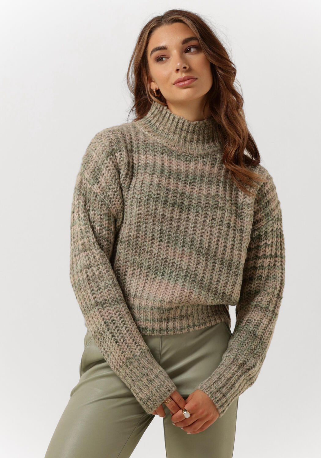 Another label trui outlet