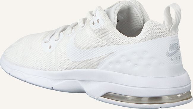 Witte NIKE Lage sneakers NIKE AIR MAX MOTION LW Witte NIKE Lage sneakers NIKE AIR MAX MOTION LW - large