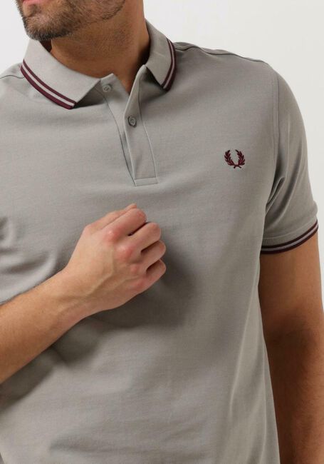 Lichtgrijze FRED PERRY Polo TWIN TIPPED FRED PERRY SHIRT - large