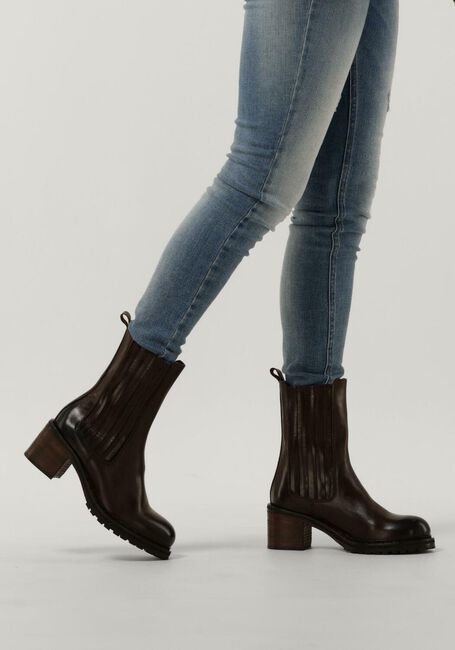 Bruine WALK IN THE PARK Chelsea boots WP019 - large