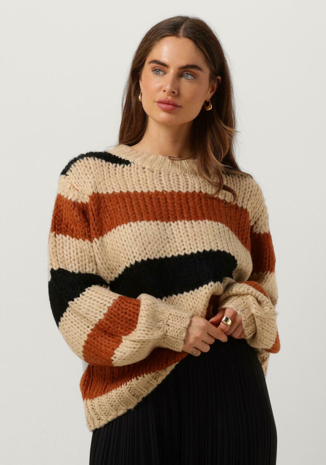 YDENCE Dames Truien & Vesten Knitted Sweater Zaya Ecru