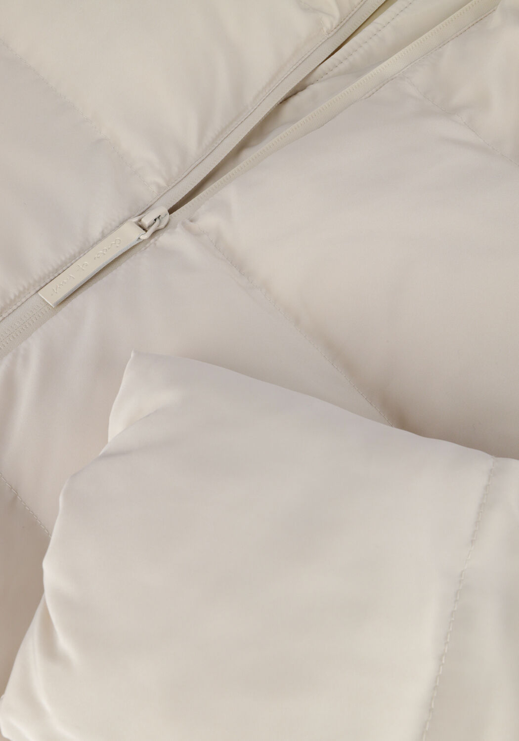 Ecru CIRCLE OF TRUST Gewatteerde jas VITA COAT - large