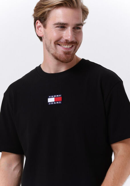 Zwarte TOMMY JEANS T-shirt TJM TOMMY BADGE TEE - large