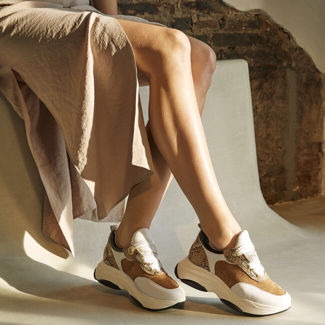Witte ROBERTO D'ANGELO Lage sneakers 705 Witte ROBERTO D'ANGELO Lage sneakers 705 - large