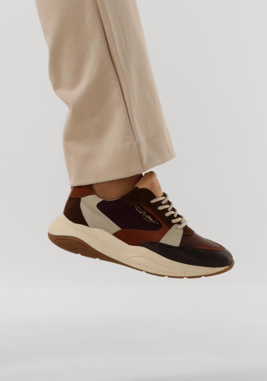 Rode FRED DE LA BRETONIERE Lage sneakers FLAME GAIA COMBI - large