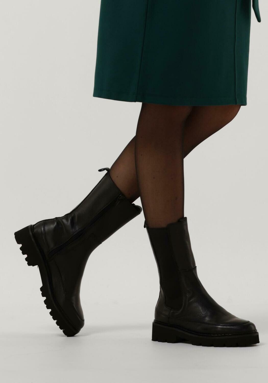 Zwarte TANGO Chelsea boots BEE BOLD 553 - large