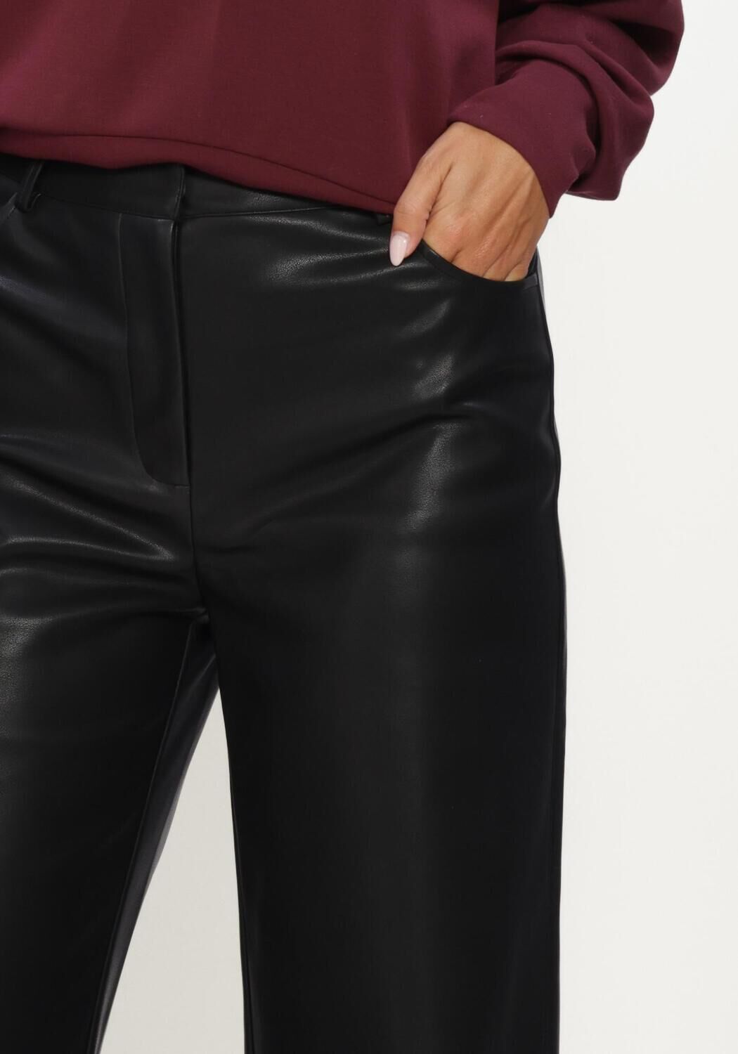 Zwarte NOTRE-V Wijde broek NV-IRENA - large