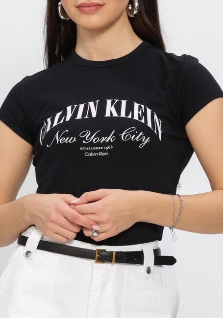 Zwarte CALVIN KLEIN T-shirt SS GRAPHIC LOGO BABY TEE - large