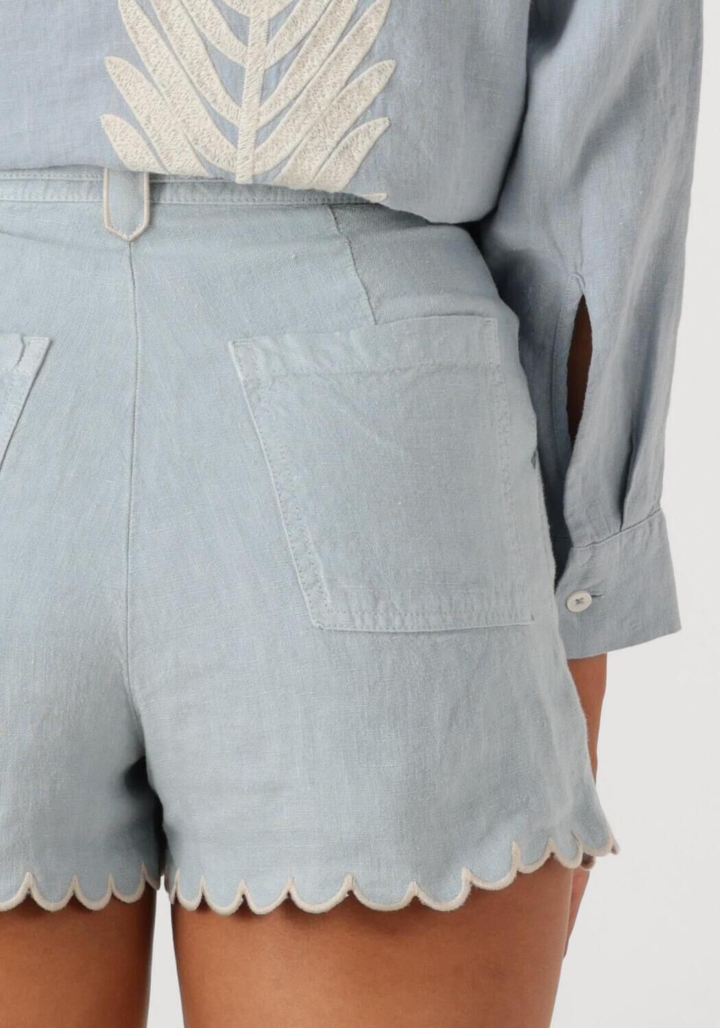 MR MOOD Dames Broeken Mrs Clara Short Lichtblauw