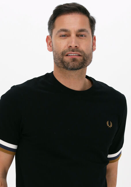 Zwarte FRED PERRY T-shirt STRIPED CUFF PIQUE T-SHIRT - large
