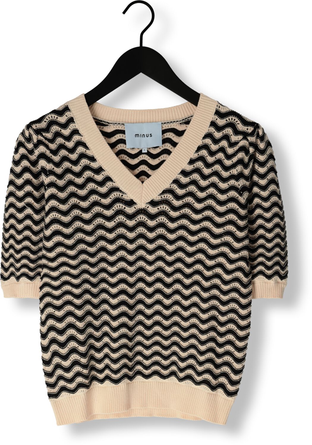 MINUS Dames Tops & T-shirts Maika 2 4 Sleeve Knit T-shirt Zwart