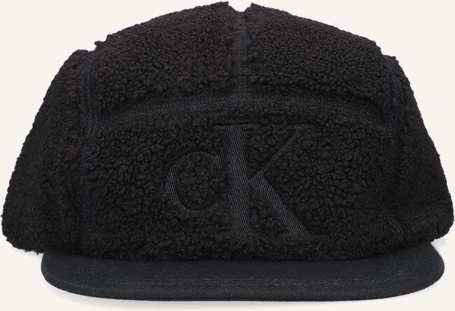 Zwarte CALVIN KLEIN Pet MONOGRAM SHERPA CAP Zwarte CALVIN KLEIN Pet MONOGRAM SHERPA CAP - large