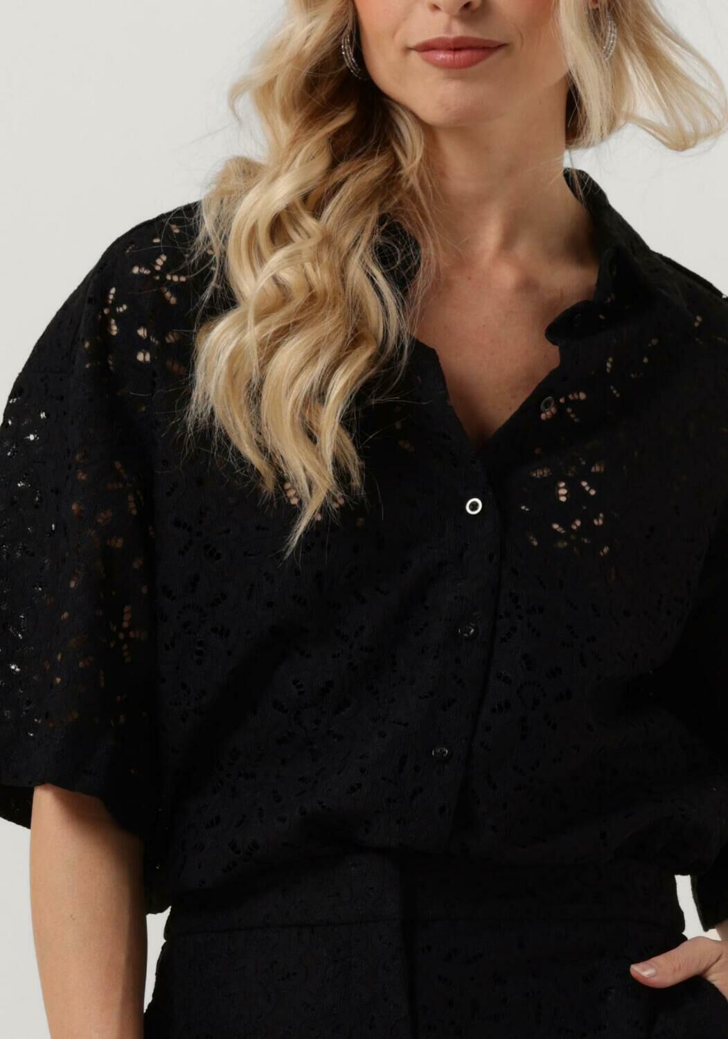 SELECTED FEMME Dames Blouses Slfkarola 2 4 Oversize Lace Shirt Zwart