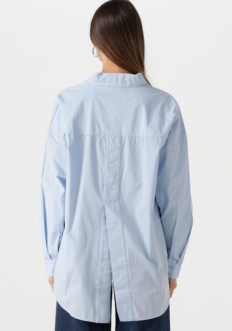 Lichtblauwe MY ESSENTIAL WARDROBE Blouses SUNNAMW BOXY SHIRT - large