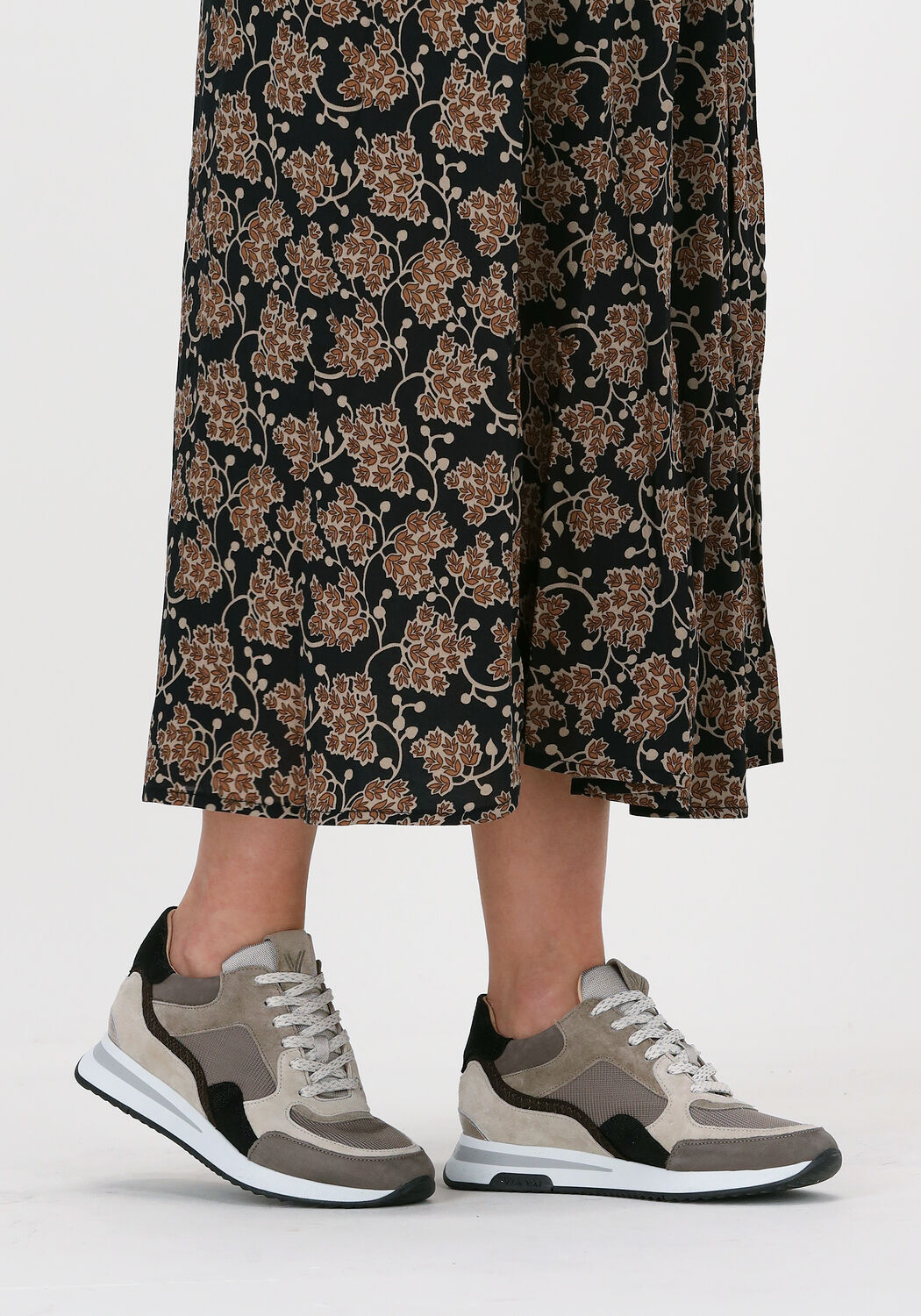 Taupe VIA VAI Lage sneakers NORA SOOTH - large