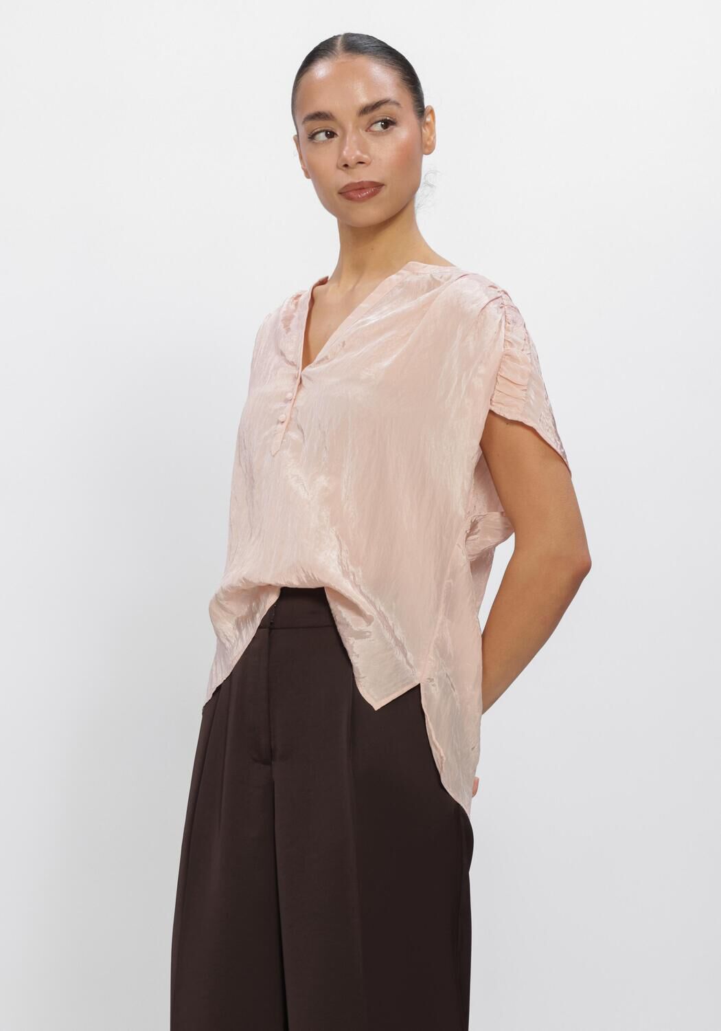 Lichtroze DANTE6 Blouses ROVER DETAILED TOP - large