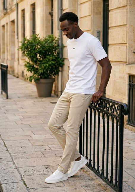 Witte BOSS ORANGE T-shirt TCHUP 10242929 01 - large