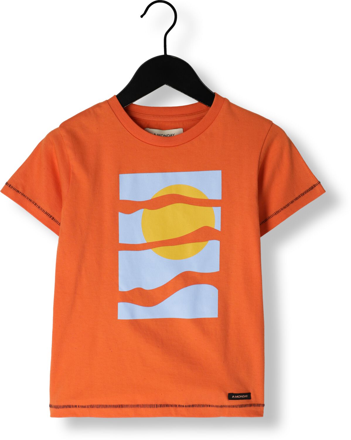 A MONDAY IN COPENHAGEN Jongens Polo's & T-shirts Sky T-shirt Oranje