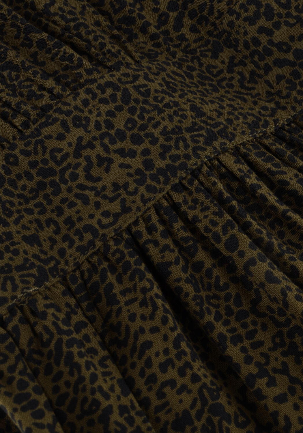 Donkergroene SCOTCH & SODA Midi jurk MIDI WRAP DRESS | Omoda