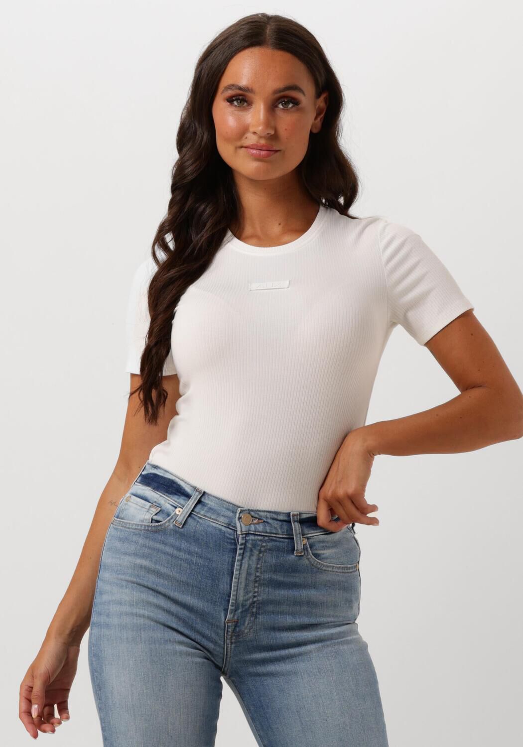 ALIX THE LABEL Dames Tops & T-shirts Ladies Knitted Fitted Rib T-shirt Wit