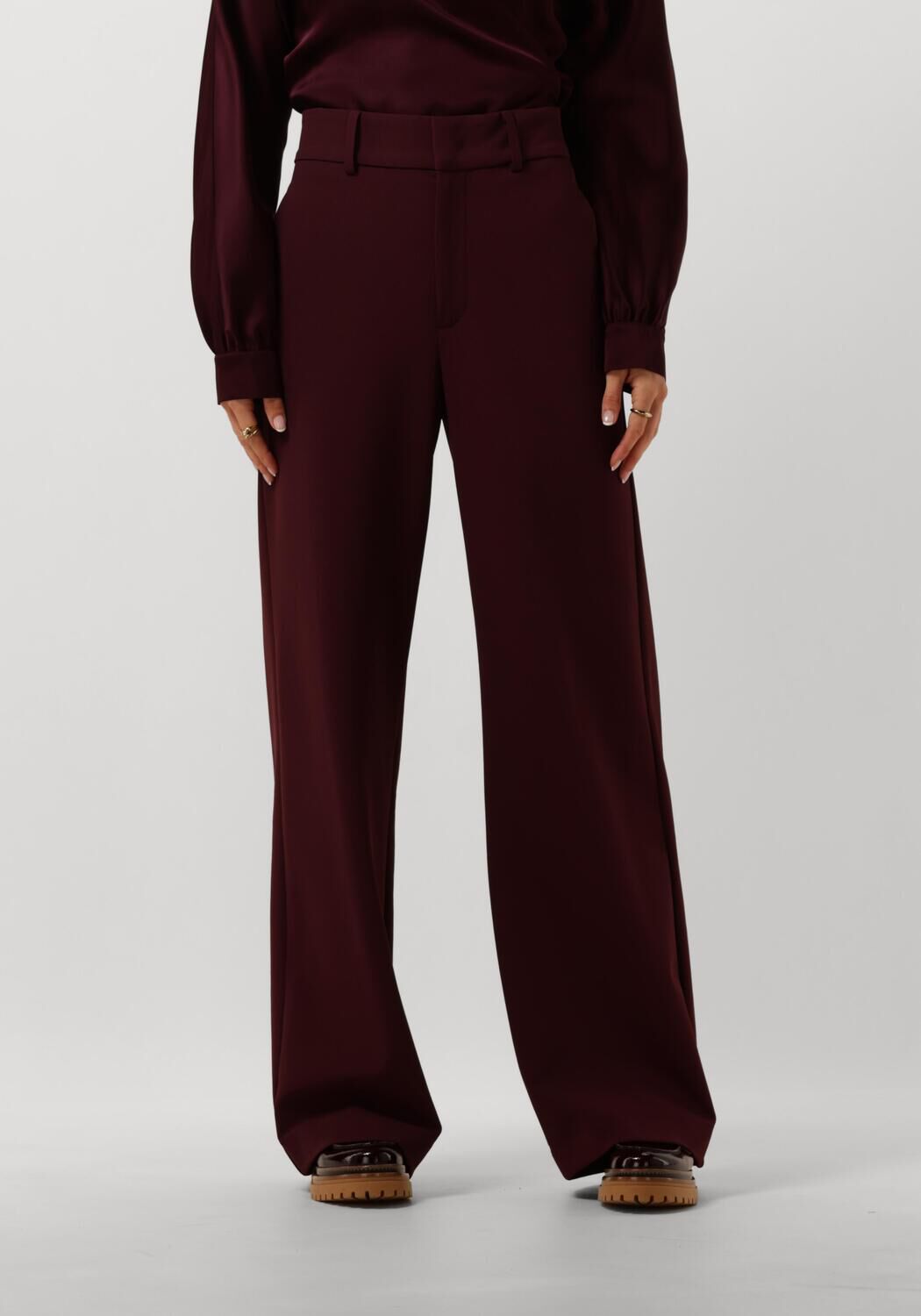 VANILIA Dames Broeken Tailored Twill Rood