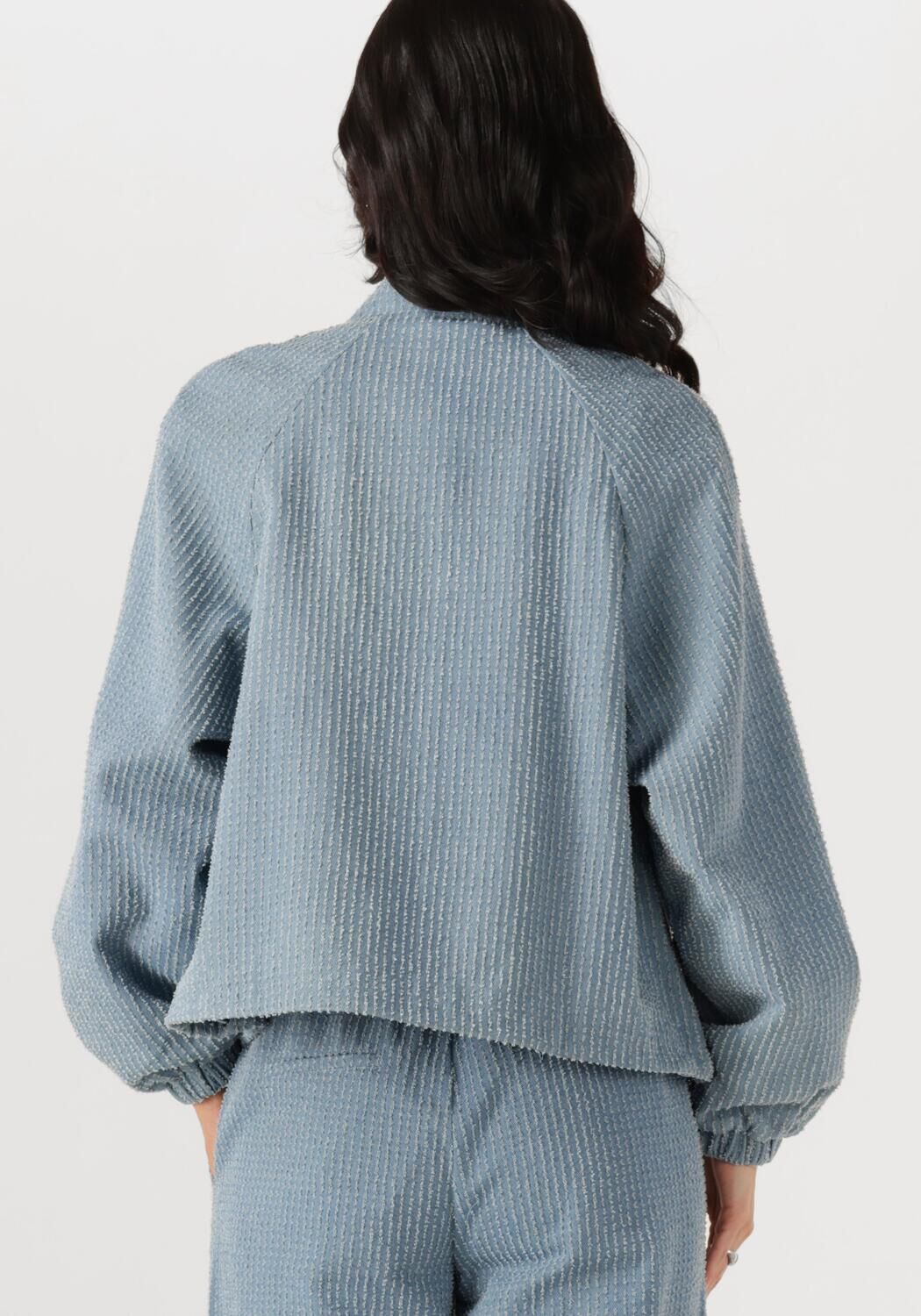 ANOTHER LABEL Dames Jassen Sare Denim Jacket Lichtblauw