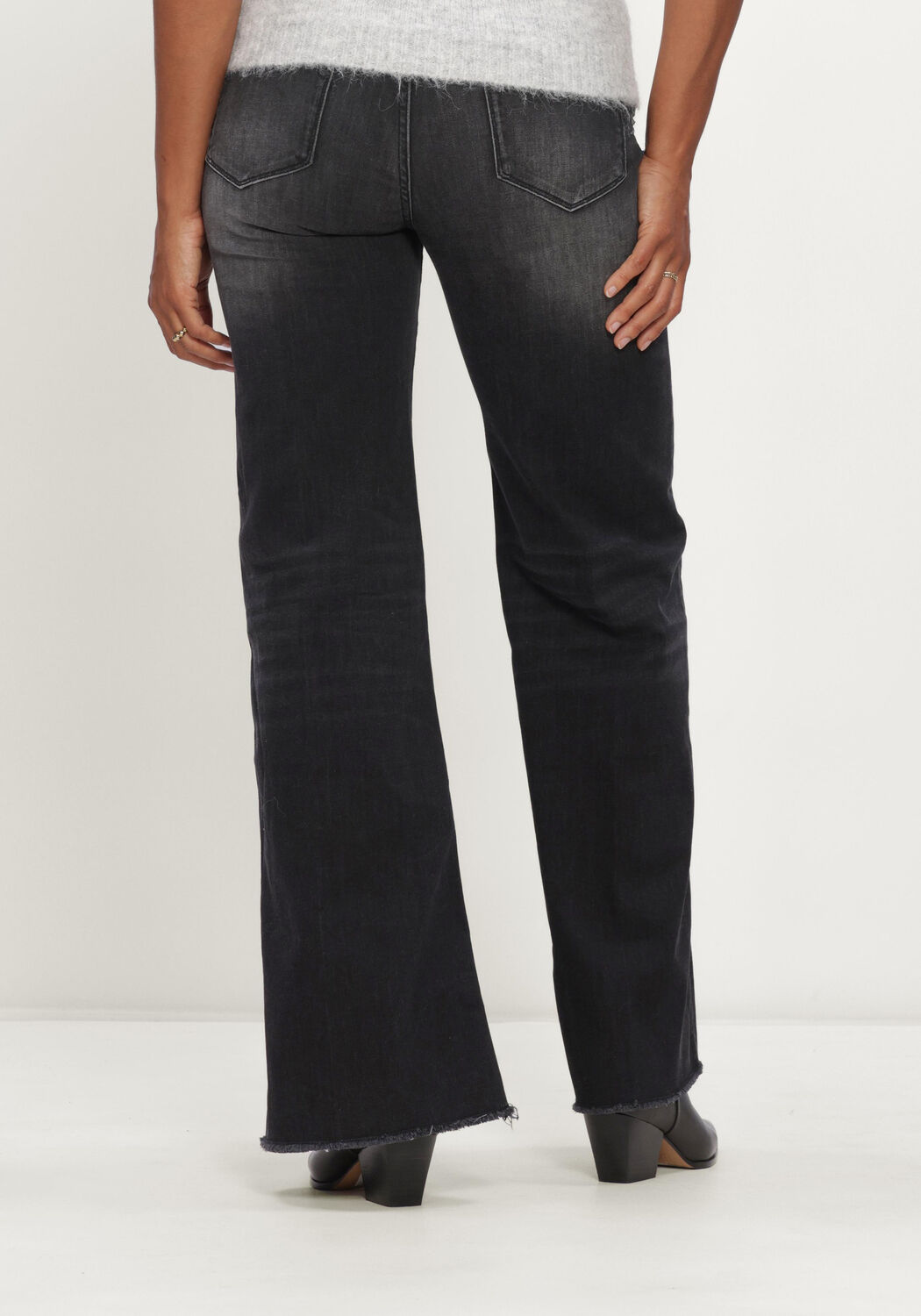 Zwarte CIRCLE OF TRUST Flared jeans MARLOW DNM - large