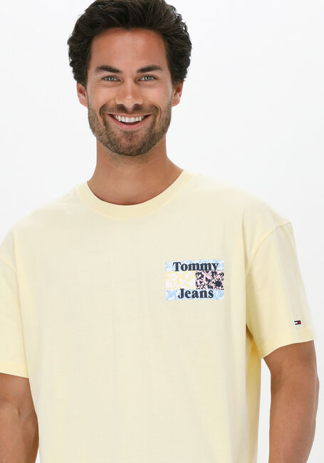 Gele TOMMY JEANS T-shirt TJM FLORAL FLAG TEE - large