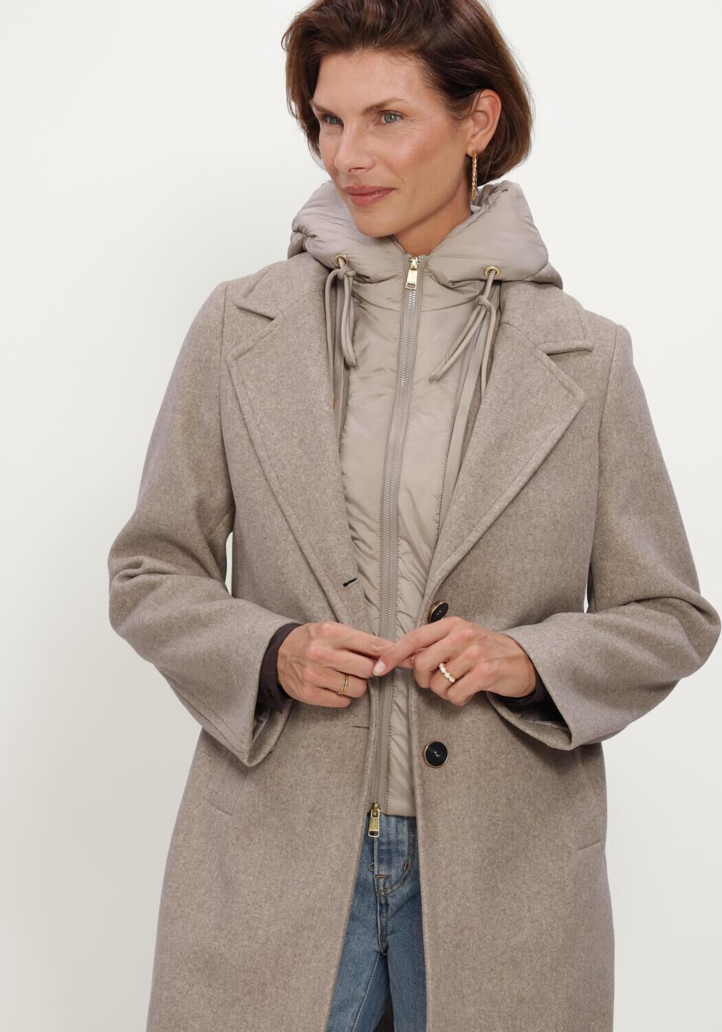 BEAUMONT Dames Jassen Elvira Coat Beige