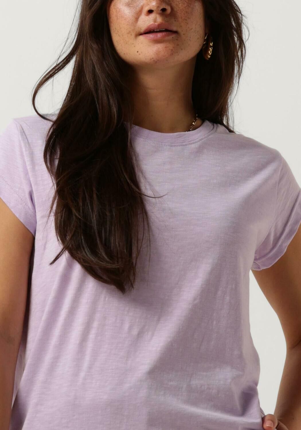 MINUS Dames Tops & T-shirts Leti Tee Lila