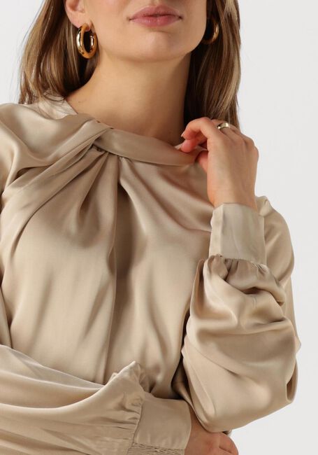 Gouden NEO NOIR Blouses FAIRY DRAPY SATIN BLOUSE - large