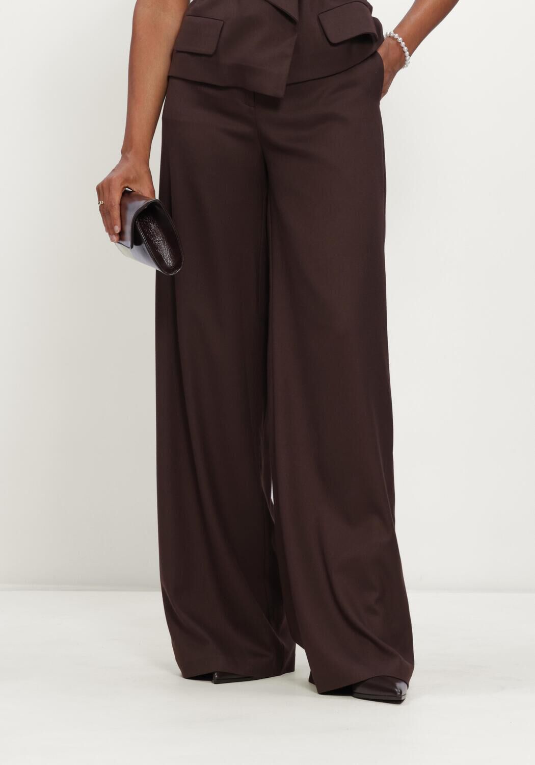 Bruine EST'SEVEN Wijde broek FERREIRA JOSIAH TROUSER FW26 - large