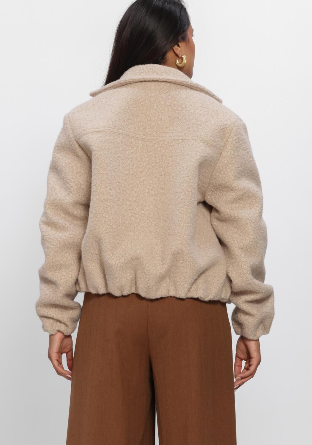 Beige NUKUS Teddy jas MADELIN JACKET BOUCLE - large
